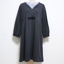 グレー花モチーフカットソーワンピース【9号】