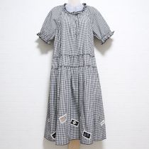黒ネームワッペン使いギンガムワンピース