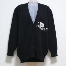 黒ロゴマーガレット刺繍ニットカーディガン