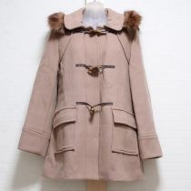 ベージュ系ファー使いダッフルコート【4(L)】
