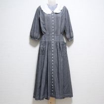 黒系ピンタックワンピース