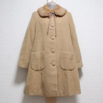 ベージュラビットファー使いコート