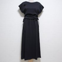 黒カメリアプリントカットソーワンピース