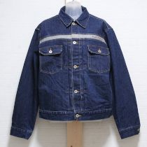紺ロゴ刺繍デニムジャケット