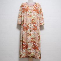 オレンジ系菊プリント縮緬ワンピース