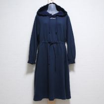 紺ローンフード付きロゴスウェットワンピース