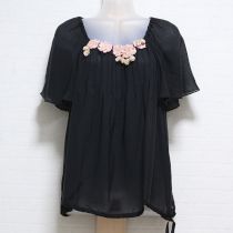 黒桜モチーフシフォンブラウス