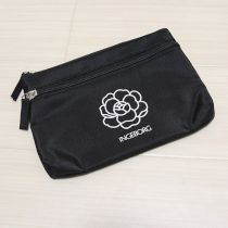 黒カメリアナイロンポーチ