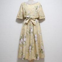 黄薔薇ブーケワンピース