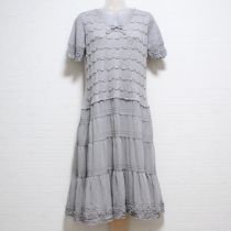 グレービーズ刺繍ニットワンピース【9号】