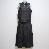 黒タック入りデニムベスト&スカート【L】
