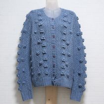 ブルーグレー花モチーフカーディガン