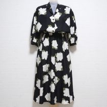 黒くちなしポリワンピース