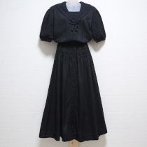 黒ピンタックセーラーワンピースペチコート付き