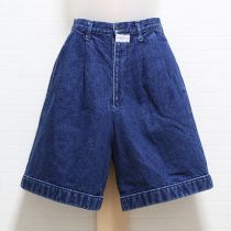 紺デニムショートパンツ