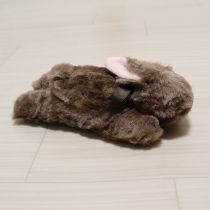 茶系飛びうさぎコサージュ