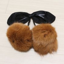 茶チェリーファーコサージュ