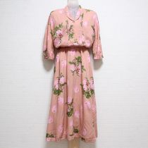 ピンク薔薇プリントワンピース