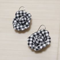 黒×白ギンガムピアス