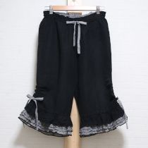 黒裾フリルたくし上げハーフパンツ【L】