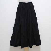 黒ピコフリルスカート