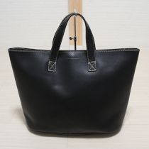 黒本革トートバッグ