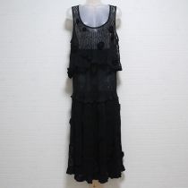黒花モチーフニットベスト&スカート