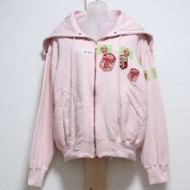ピンクピエロワッペンスウェットパーカー