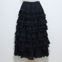 黒レース使い段々スカート