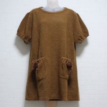 茶系ボンボン付きチュニック