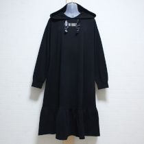 黒フード付きスウェットワンピース