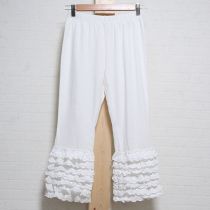 オフ白裾段々コットンレースレギンス