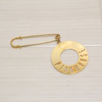 ゴールドロゴ入りリングプレートキルトピン