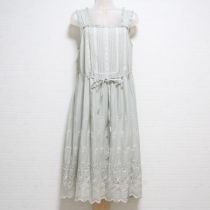 薄荷アンティークローズボーダー刺繍キャミワンピース