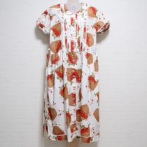 オフ白かご苺ワンピース