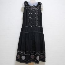 黒ハートパッチローンミディ丈ワンピース