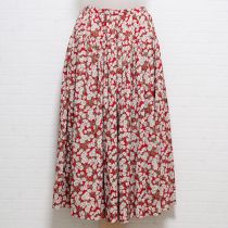 赤桜プリント縮緬スカート