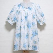 白ブルースター柄チュニックブラウス