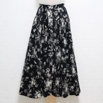 黒薔薇ブーケカットソースカート
