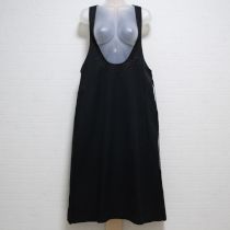 黒ロゴ刺繍ジャンパースカート