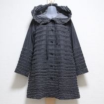 黒ソフトデニムフリルフード付きコート