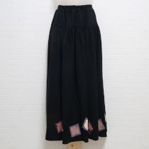 黒ハンカチパッチカットソースカート