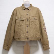ベージュ飛びうさぎ刺繍デニムジャケット