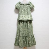 薄荷白つめ草ブラウス&スカート