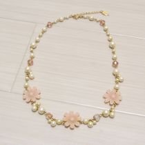ピンク系花&パールネックレス