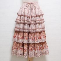 ピンク花かんむり段々スカート