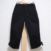 黒リボン付きクロップドパンツ【4(L)】