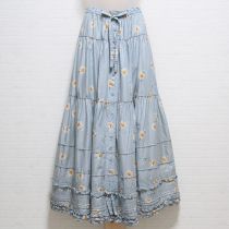 ブルーグレーデイジードロップスカート