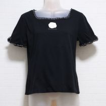 黒カメリアフリル使いTシャツ