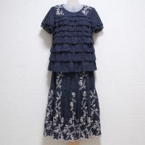 紺ドット鈴蘭刺繍ブラウス&スカート【9号】